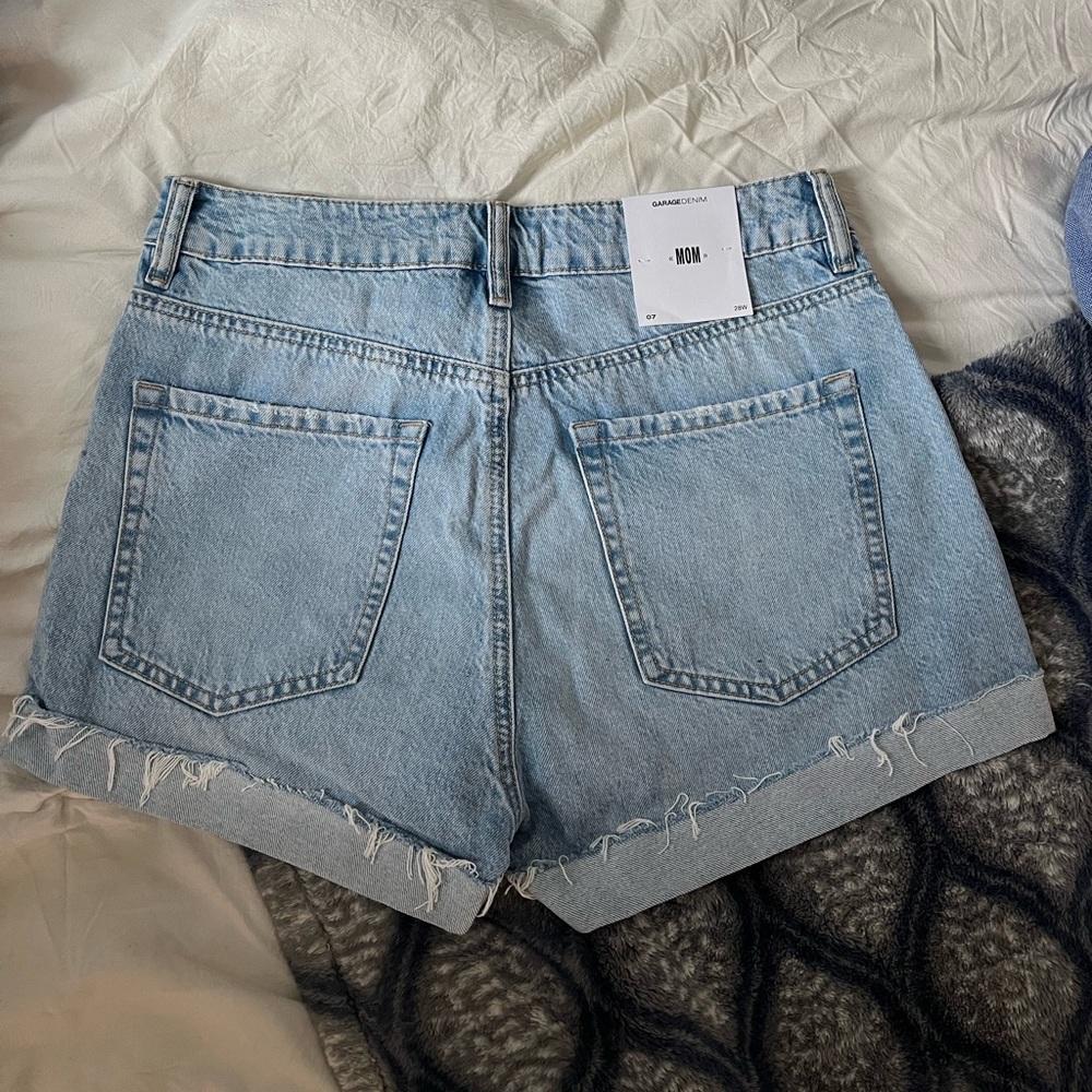 Garage Shorts size 7